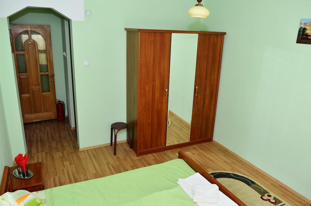 Pensiunea Deea Herkulesfürdő Kültér fotó